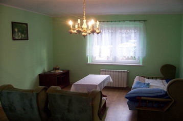 Polen Privát Potworów, Exterieur